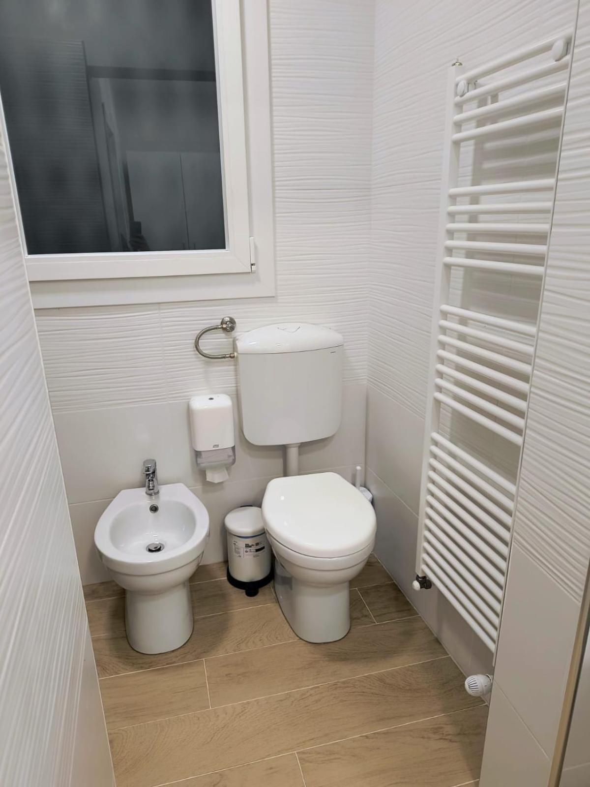 شقة 50 Tourist House Bologna - Pratello - Self Check-In المظهر الخارجي الصورة