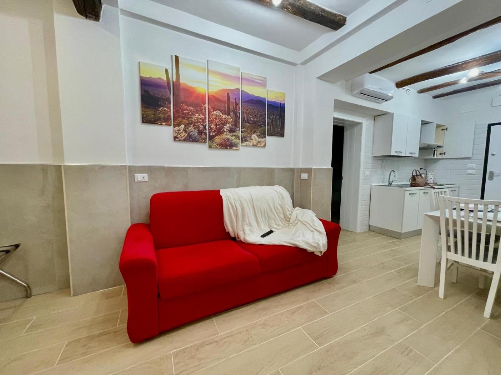 شقة 50 Tourist House Bologna - Pratello - Self Check-In المظهر الخارجي الصورة